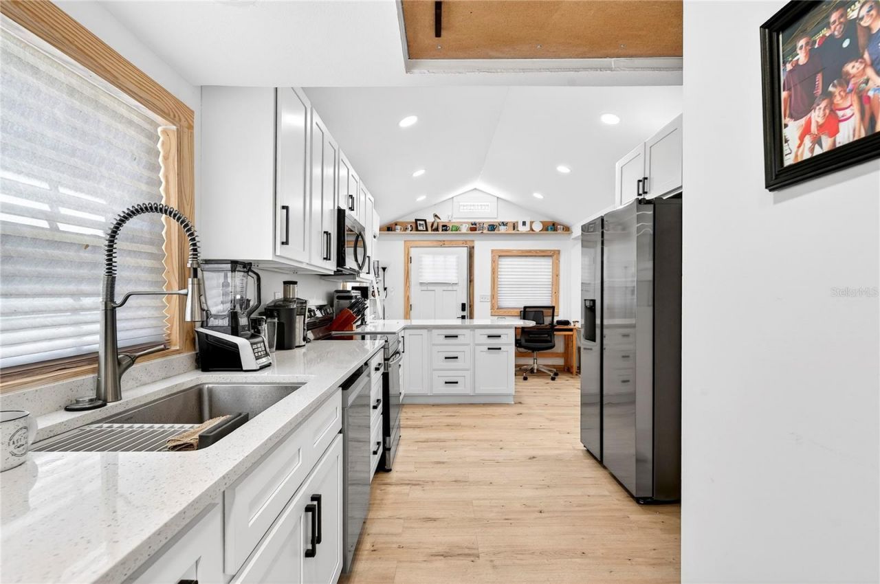 607 Jefferson Street, New Smyrna Beach, FL 32168 Photo