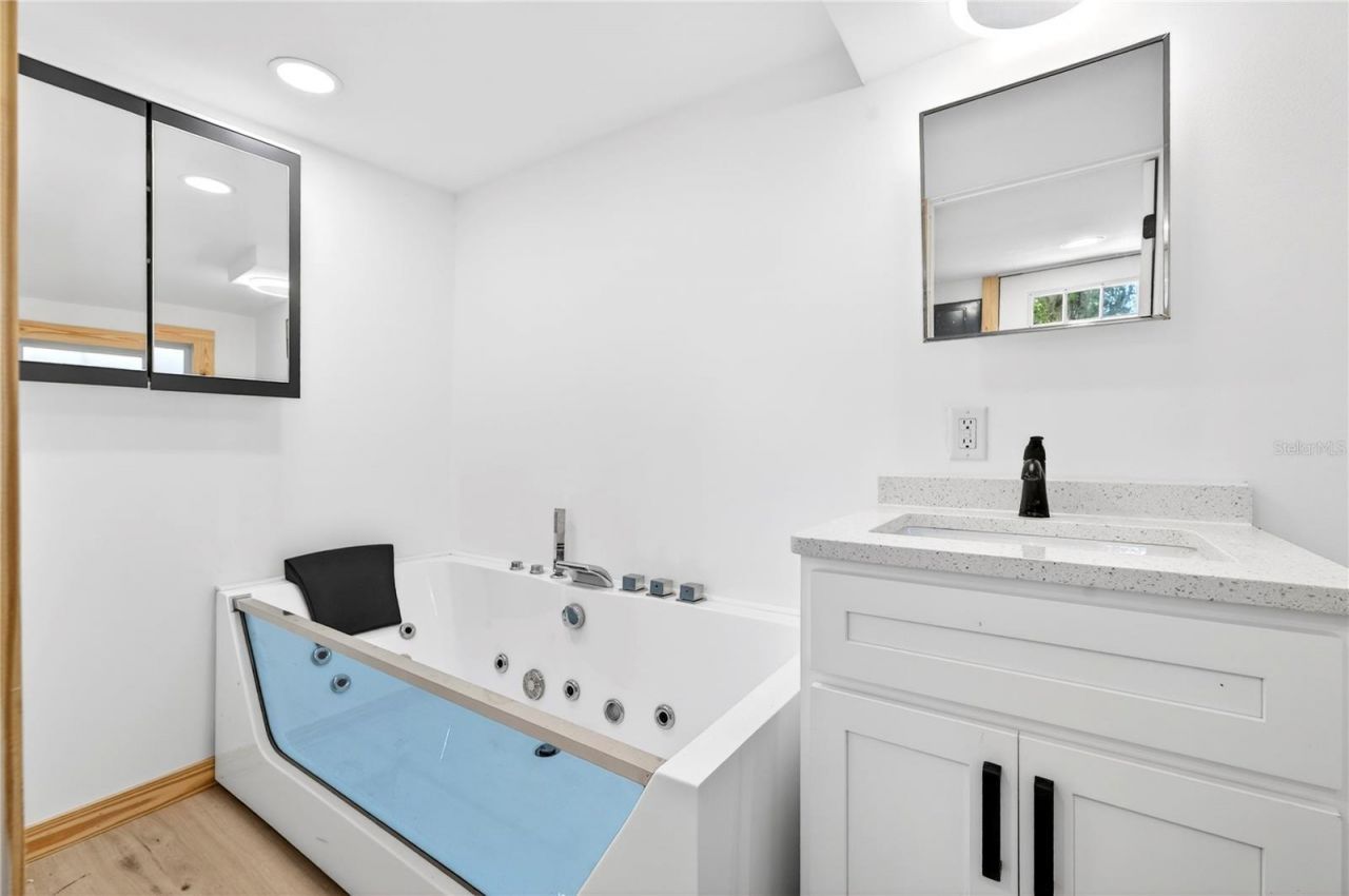 607 Jefferson Street, New Smyrna Beach, FL 32168 Photo