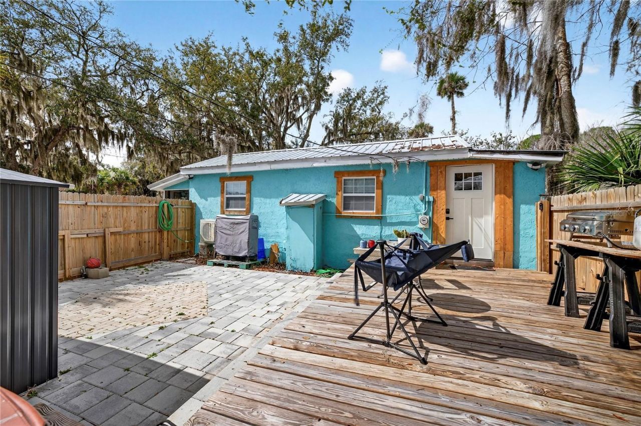 607 Jefferson Street, New Smyrna Beach, FL 32168 Photo