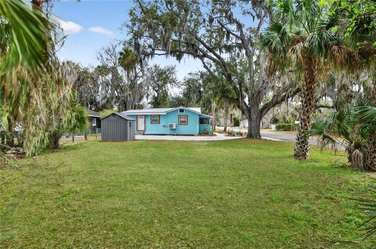 607 Jefferson Street, New Smyrna Beach, FL 32168 Photo
