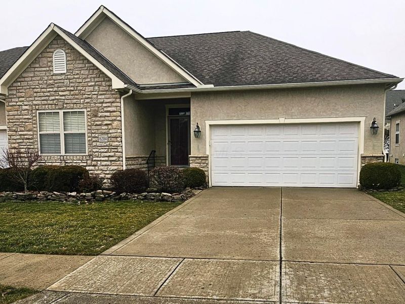 6204 Marias Point Lane , Columbus, OH 43213 Photo 1