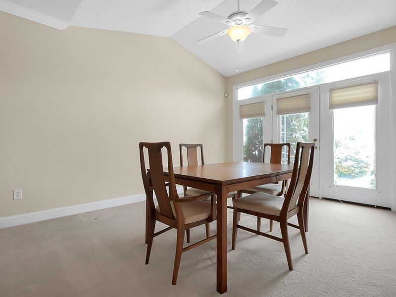 6204 Marias Point Lane , Columbus, OH 43213 Photo 10