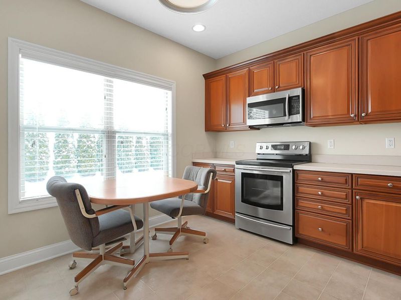 6204 Marias Point Lane , Columbus, OH 43213 Photo 16