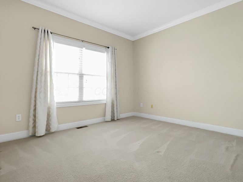 6204 Marias Point Lane , Columbus, OH 43213 Photo 17