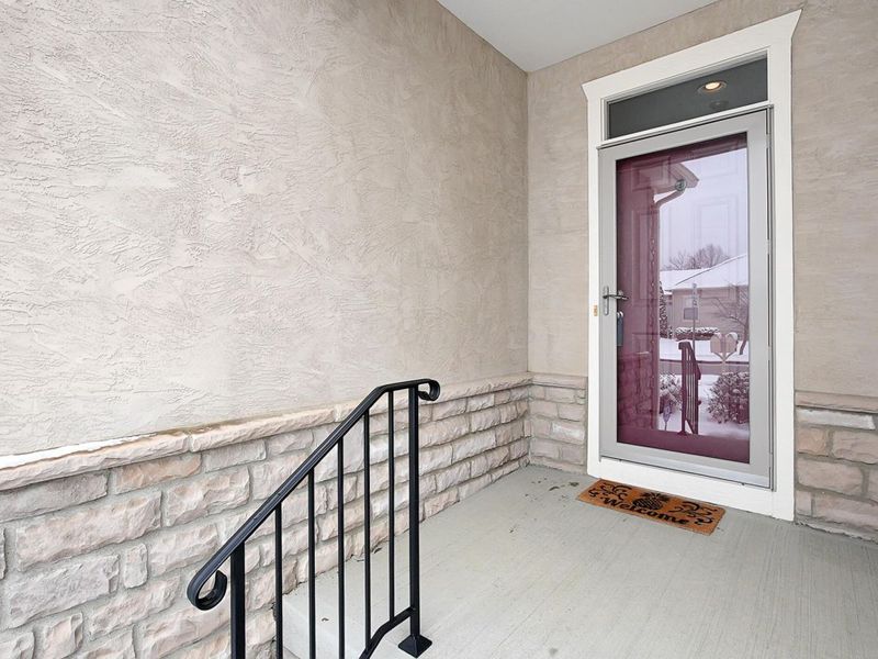 6204 Marias Point Lane , Columbus, OH 43213 Photo 3