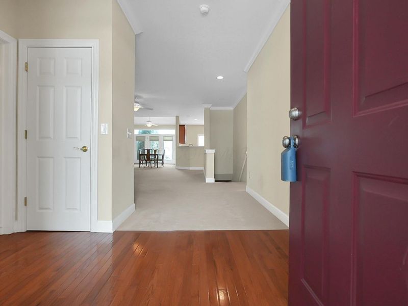 6204 Marias Point Lane , Columbus, OH 43213 Photo 4