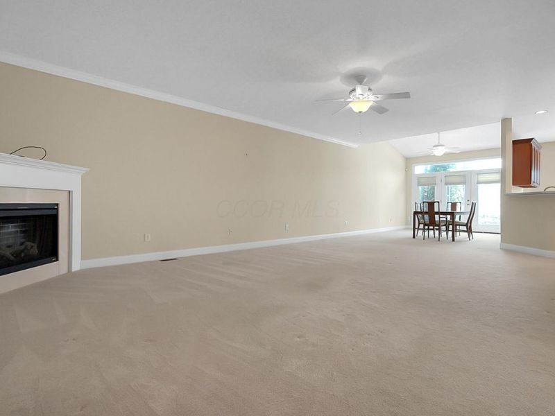 6204 Marias Point Lane , Columbus, OH 43213 Photo 5