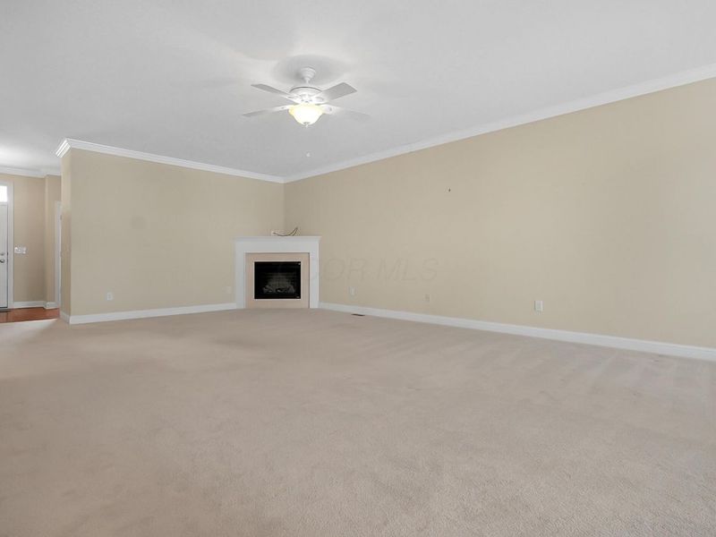 6204 Marias Point Lane , Columbus, OH 43213 Photo 6