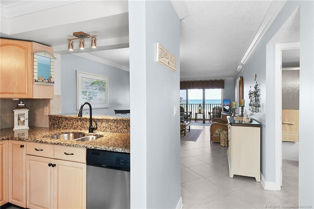 7440 S Ocean Drive, Unit 325, Jensen Beach, FL 34957 Photo