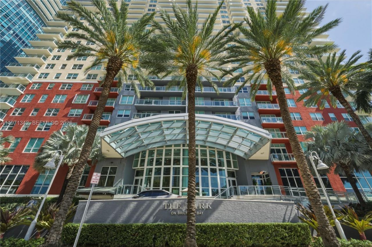 1155 Brickell Bay Dr, Unit 1107, Miami, FL 33131 Photo