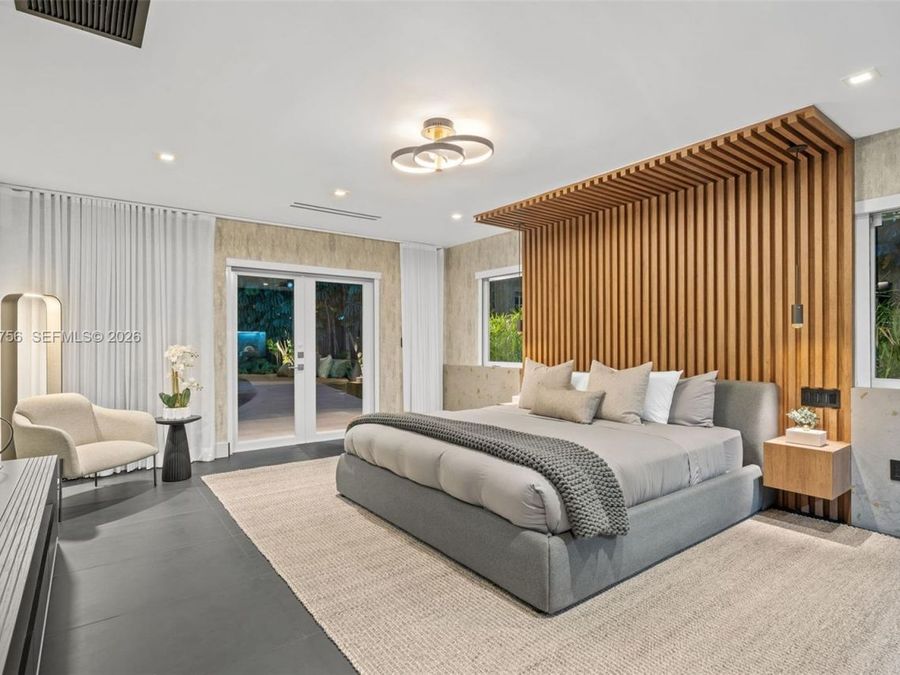 Property Image 70