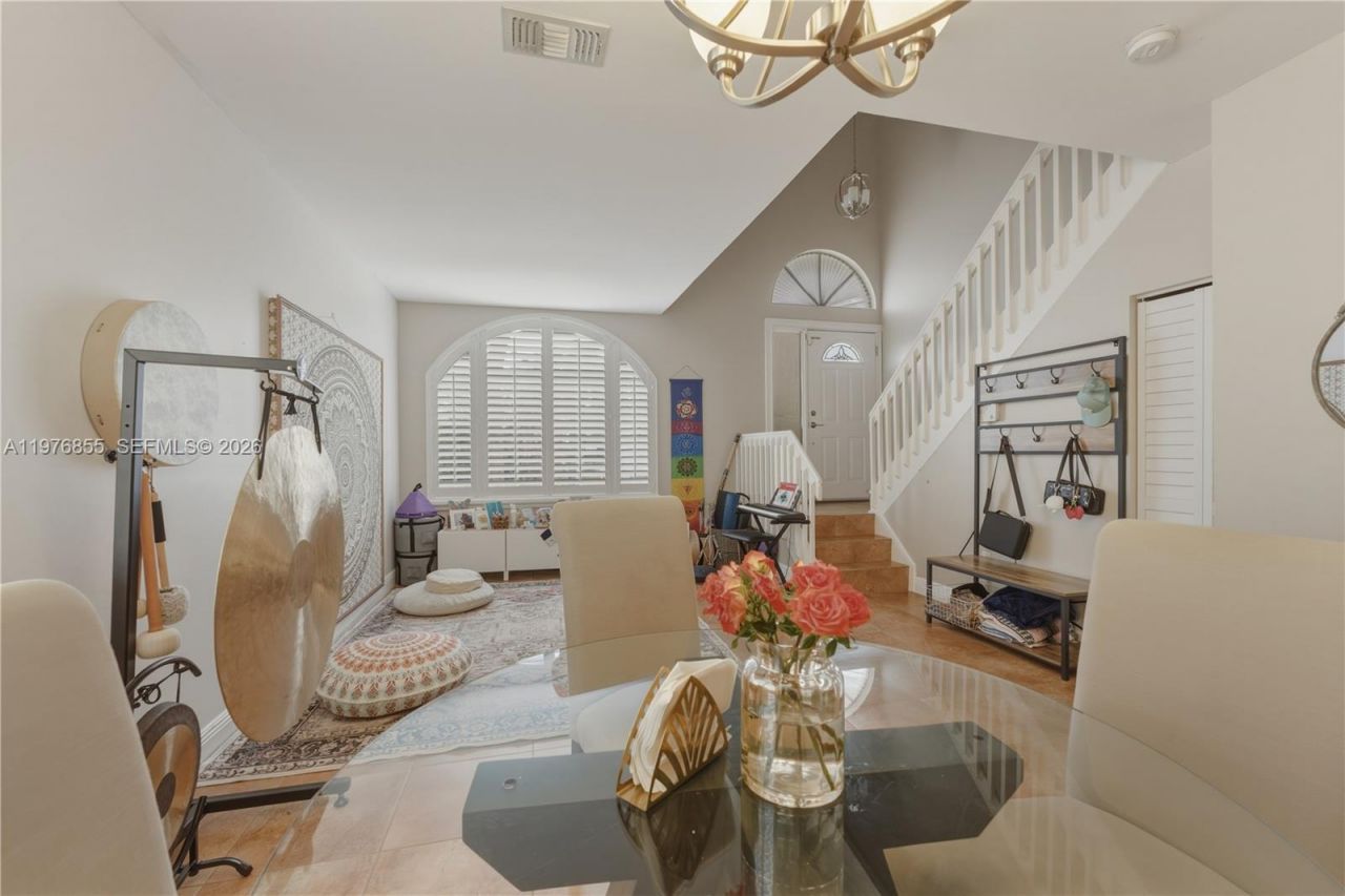 324 NW 153rd Ln , Pembroke Pines, FL 33028 Photo