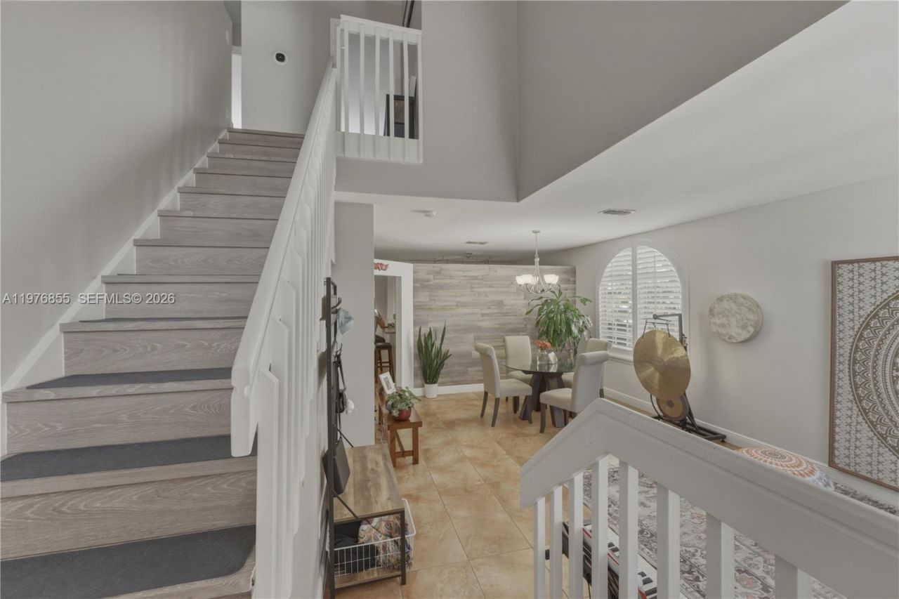 324 NW 153rd Ln , Pembroke Pines, FL 33028 Photo