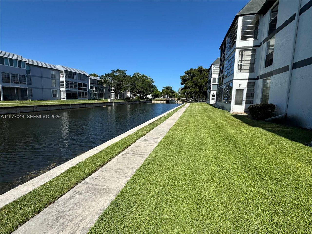 8330 Sands Point Blvd , Unit N208, Tamarac, FL 33321 Photo