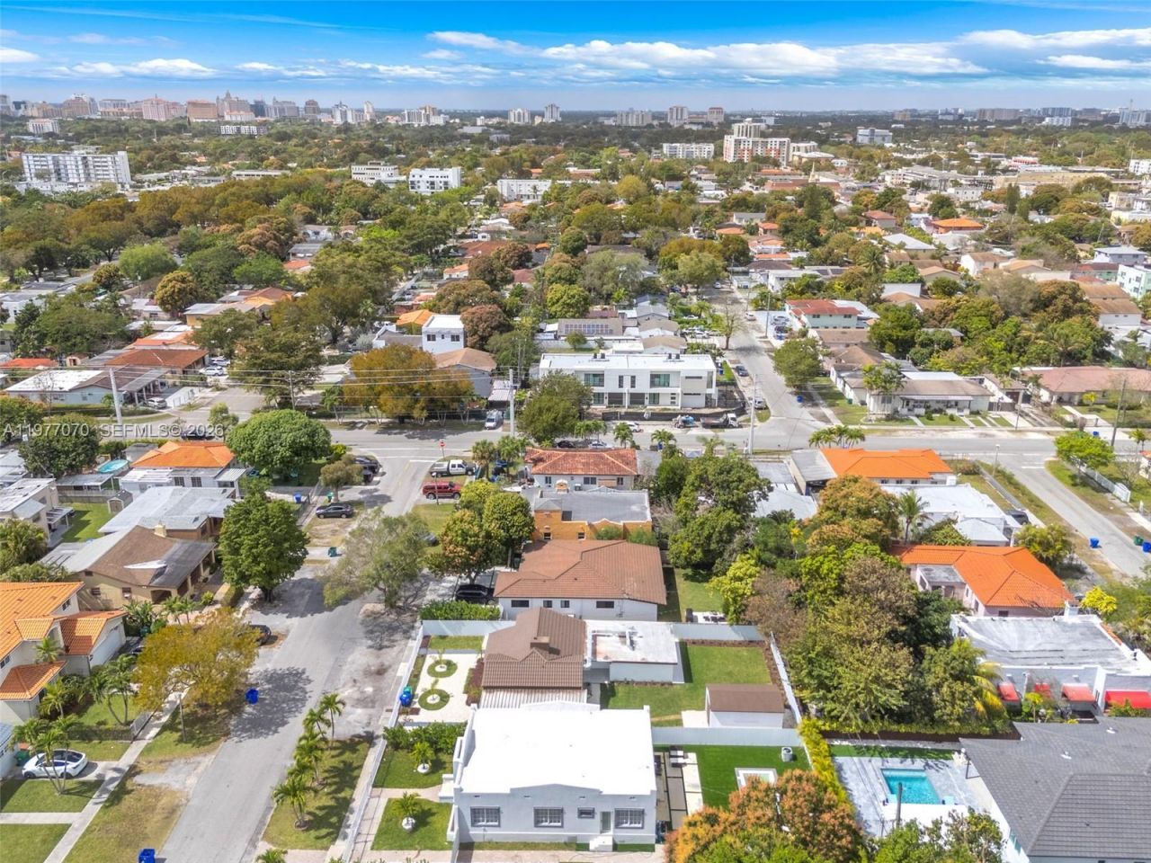 2357 SW 11th Ter, Miami, FL 33135 Photo