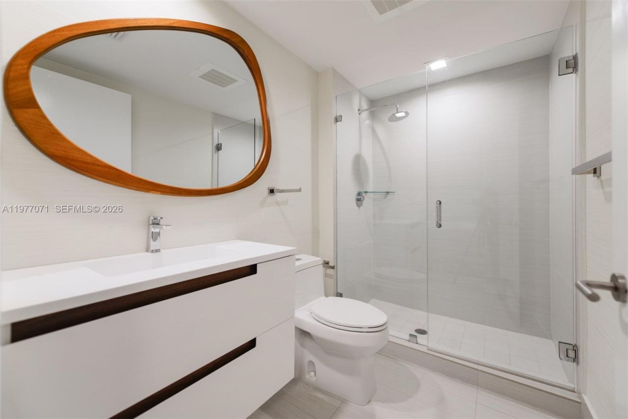 3951 S Ocean Dr, Unit 402, Hollywood, FL 33019 Photo