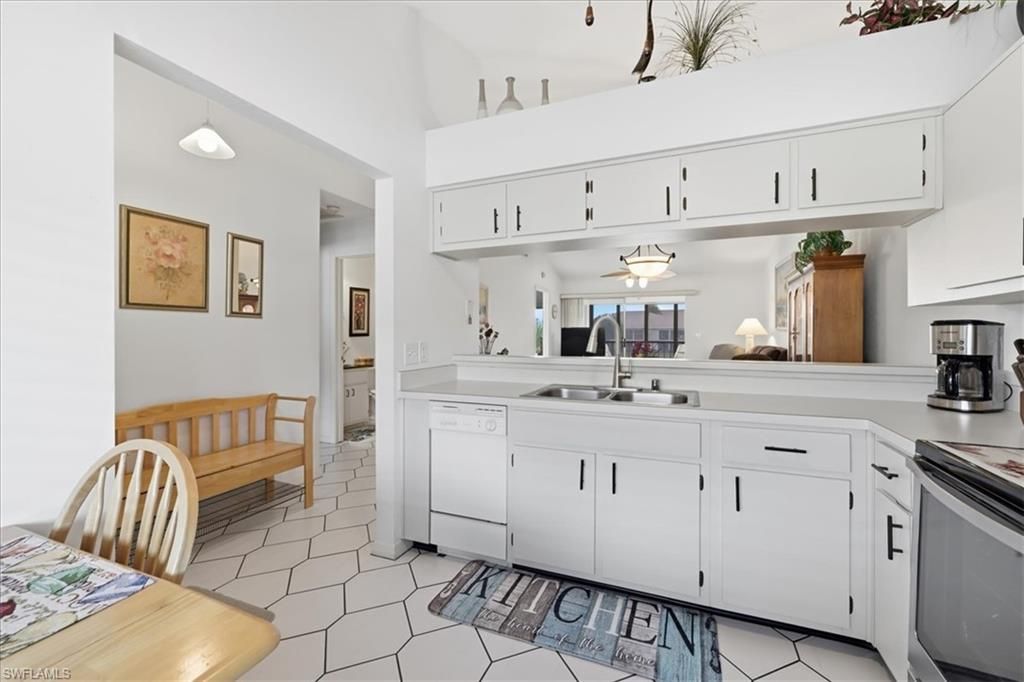 13090 White Marsh Ln , Unit 204, Fort Myers, FL 33912 Photo