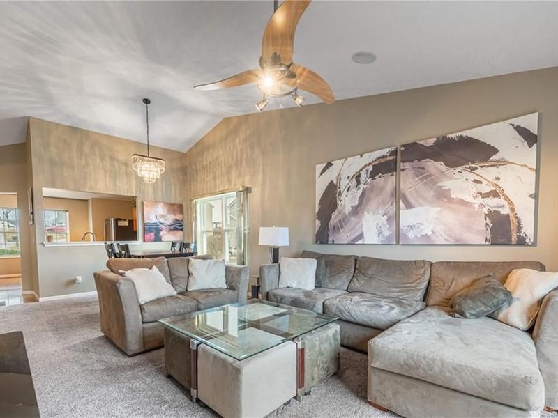 3328 Brodbeck Place, Cincinnati, OH 45211 Photo 6