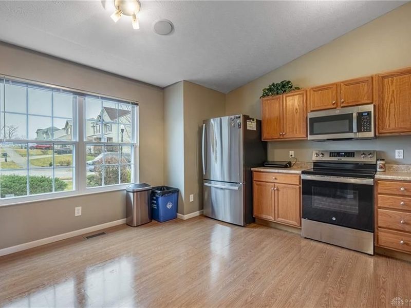 3328 Brodbeck Place, Cincinnati, OH 45211 Photo 8