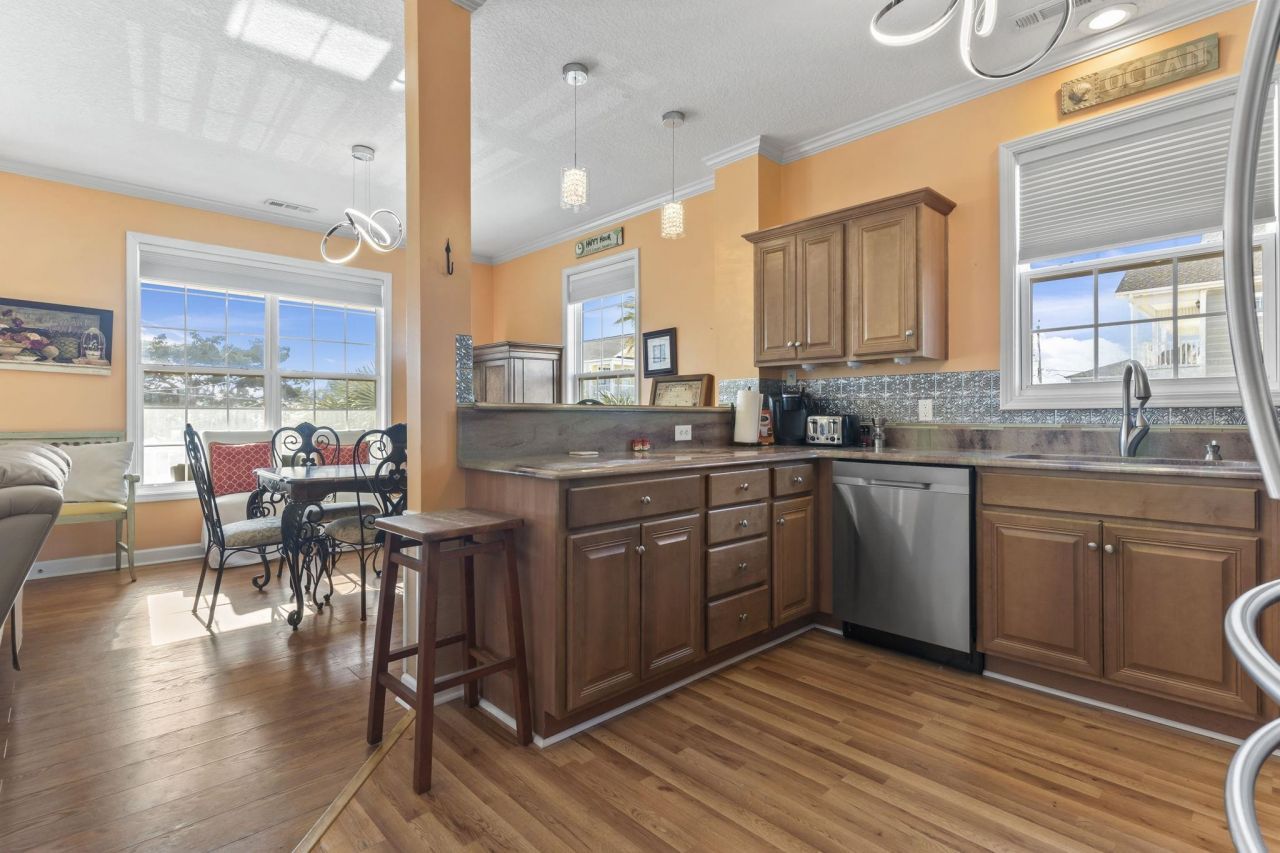 124 Rainbow Dr. Photo 13