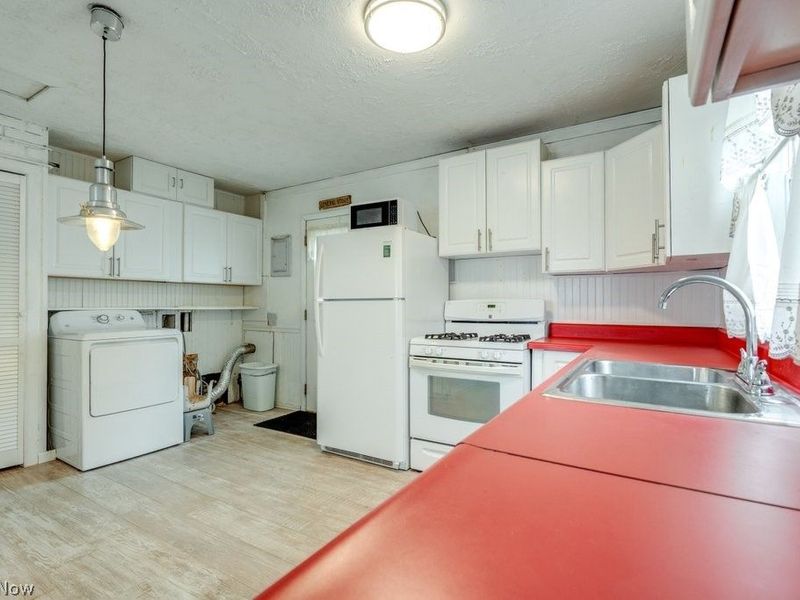 2712 Ridge Avenue SE, Warren, OH 44484 Photo 11