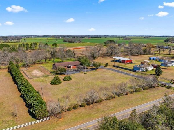 2828 Harvest Rd, Jay, FL 32565