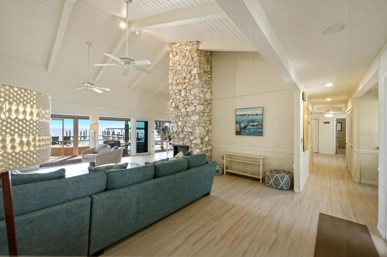 15153 Captiva Dr, Captiva, FL 33924 Photo