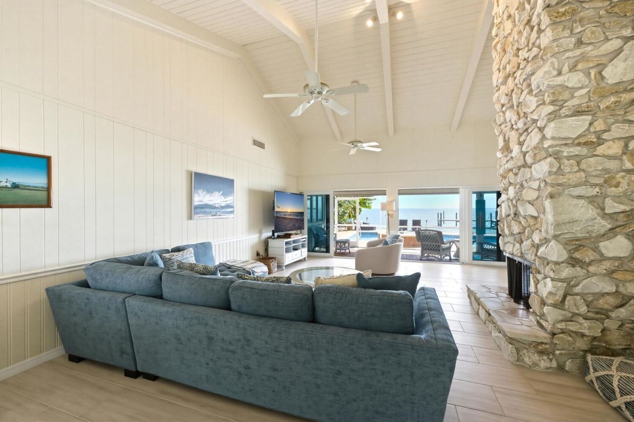 15153 Captiva Dr, Captiva, FL 33924 Photo