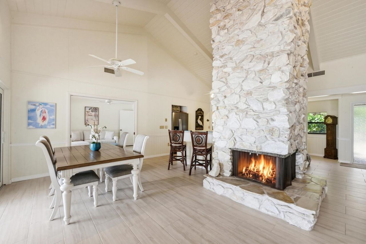 15153 Captiva Dr, Captiva, FL 33924 Photo