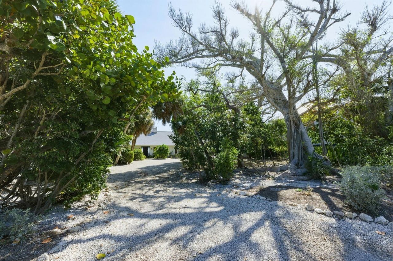 15153 Captiva Dr, Captiva, FL 33924 Photo