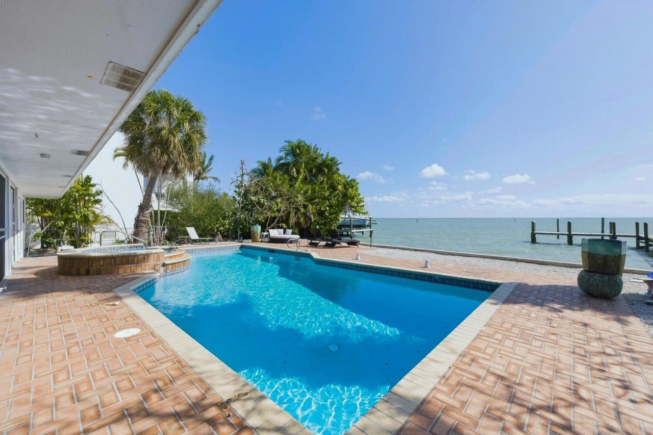 15153 Captiva Dr, Captiva, FL 33924 Photo