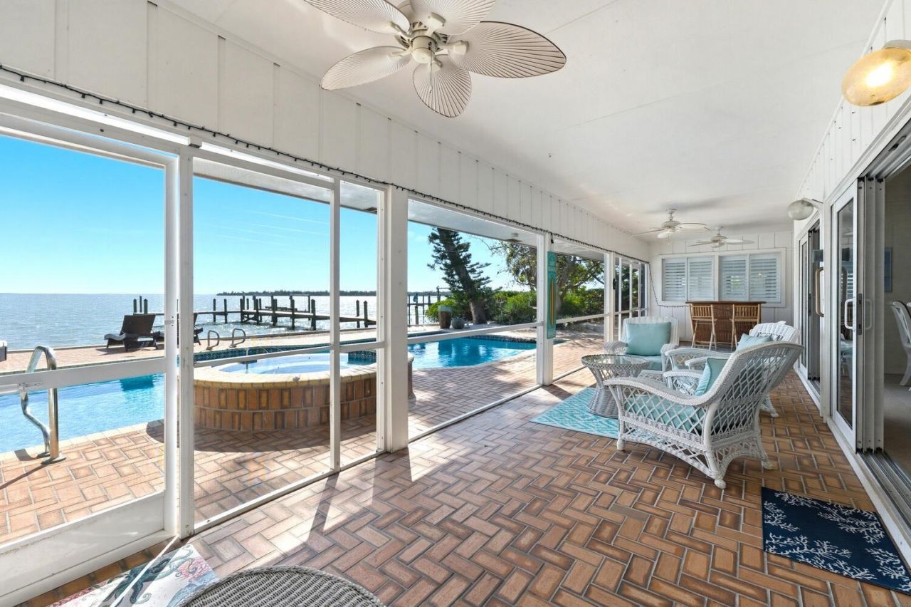 15153 Captiva Dr, Captiva, FL 33924 Photo