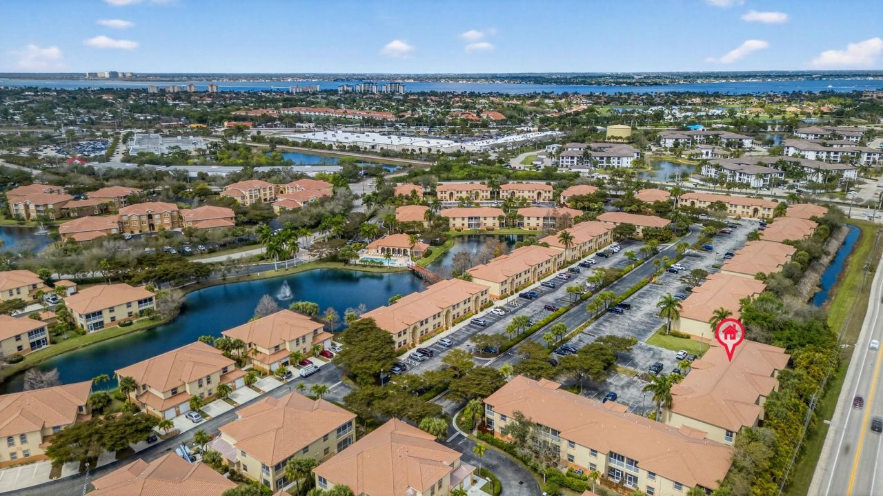 15441 Bellamar Cir, Unit 1123, Fort Myers, FL 33908 Photo