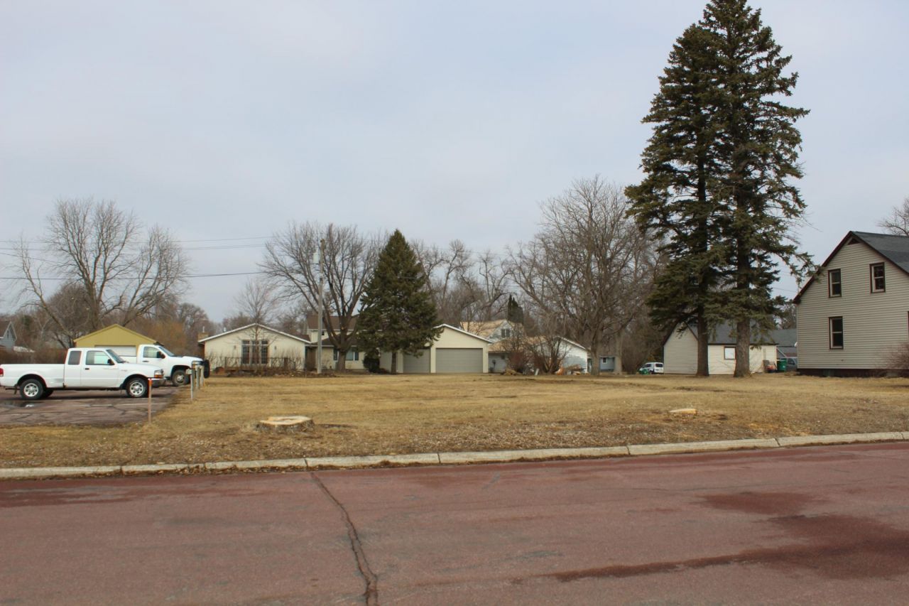 51 Chestnut Street E, Trimont, MN 56176 Main Photo