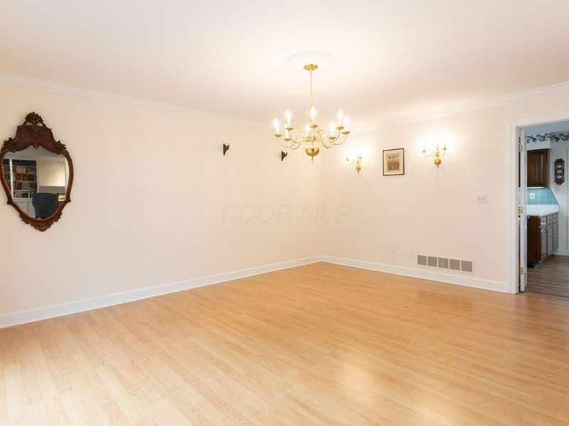 5671 Bastille Place , Columbus, OH 43213 Photo 21