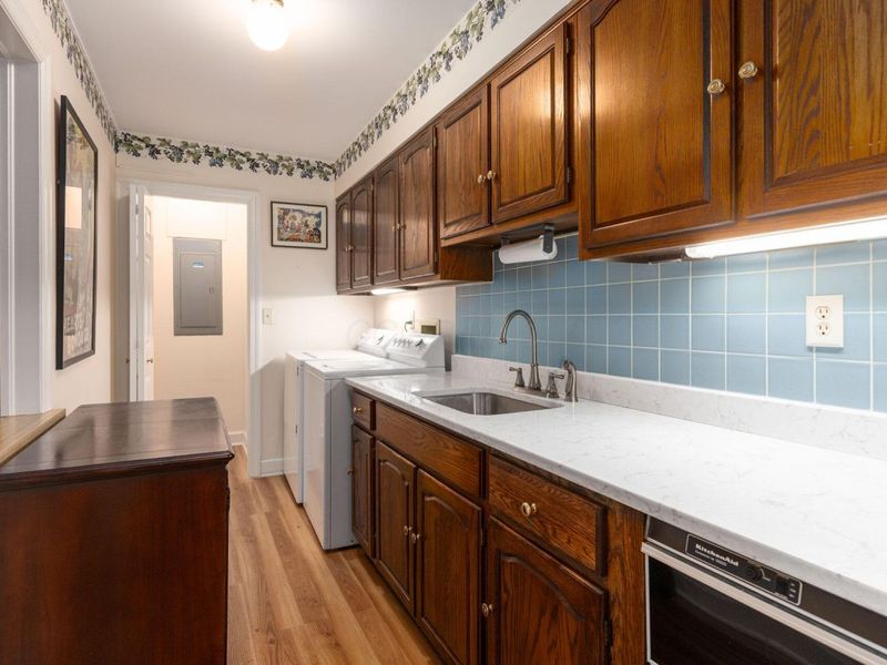 5671 Bastille Place , Columbus, OH 43213 Photo 28