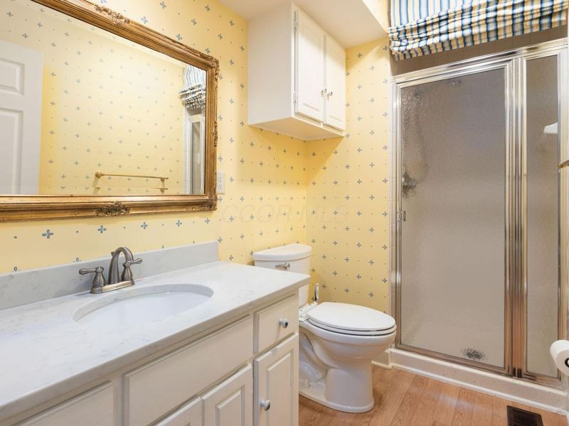 5671 Bastille Place , Columbus, OH 43213 Photo 8