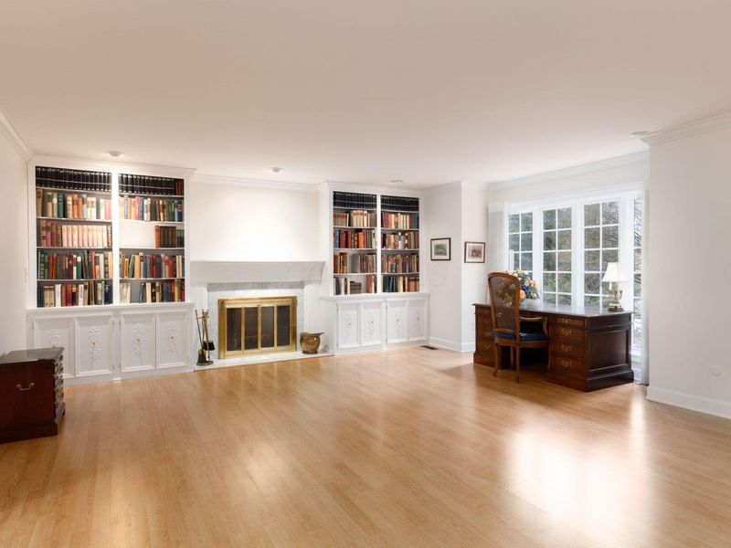 5671 Bastille Place , Columbus, OH 43213 Photo 9