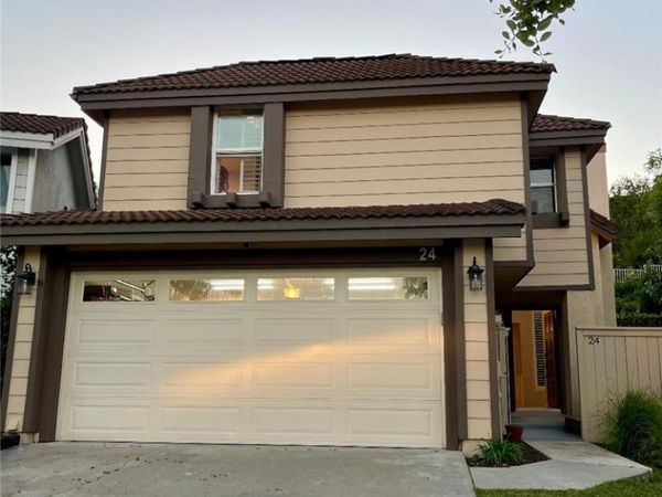 24 Encinitas Court , Laguna Beach, CA 92651