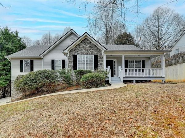 5220 Monarch Drive, Gainesville, GA 30506