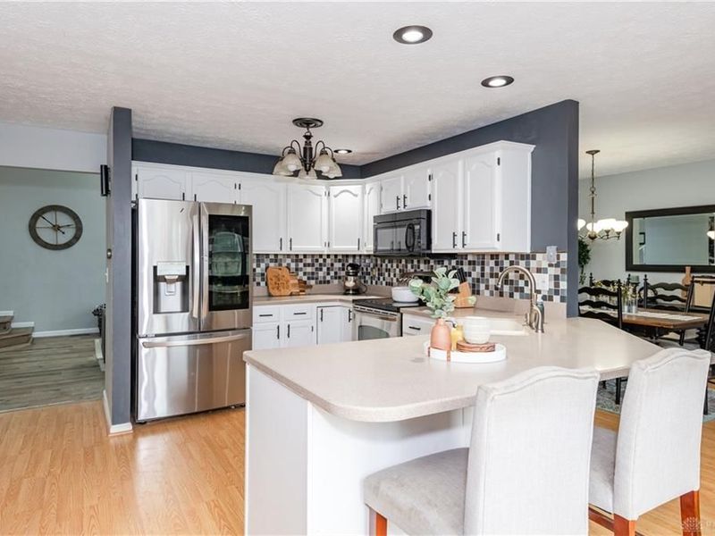 759 Walden Way, Sugarcreek Township, OH 45440 Photo 9