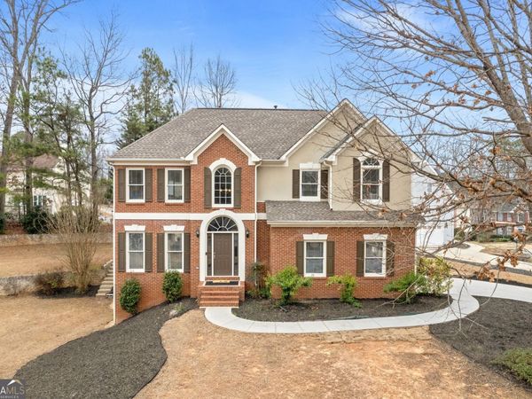 2120 Blackhawk Trail, Lawrenceville, GA 30043