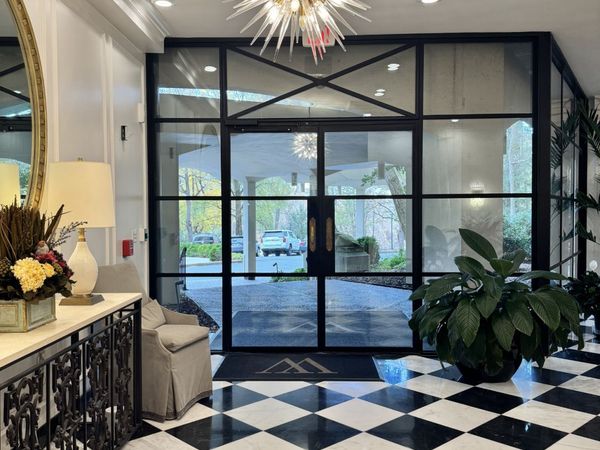 4215 Harding Pike , Unit 210, Nashville, TN 37205