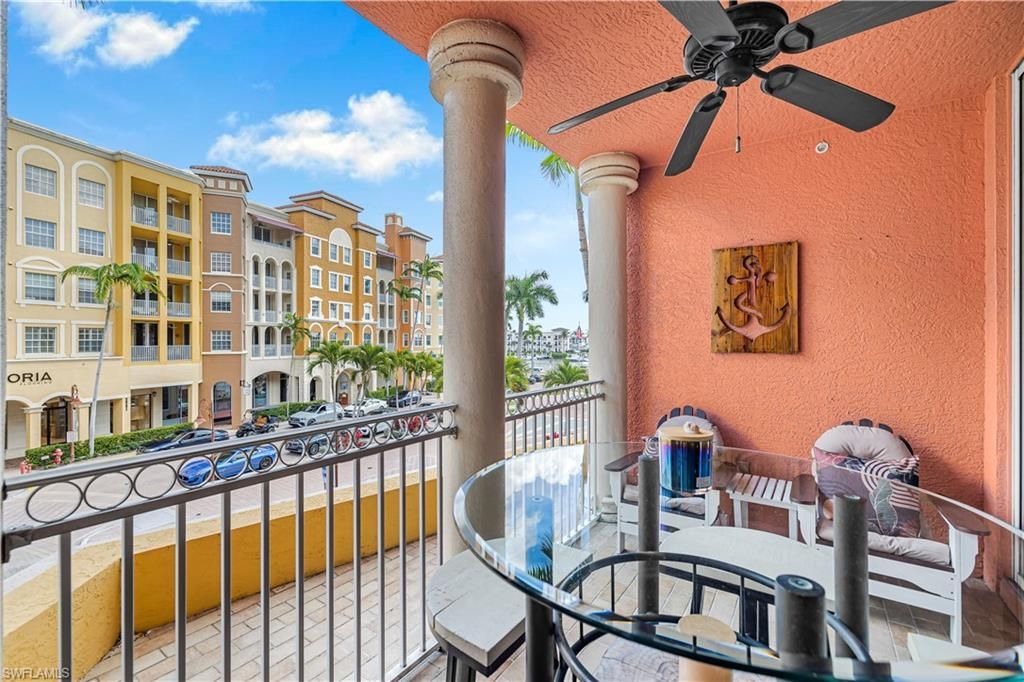 450 Bayfront Pl, Unit 4202, Naples, FL 34102 Photo