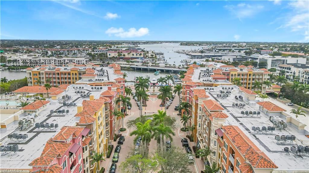 450 Bayfront Pl, Unit 4202, Naples, FL 34102 Photo