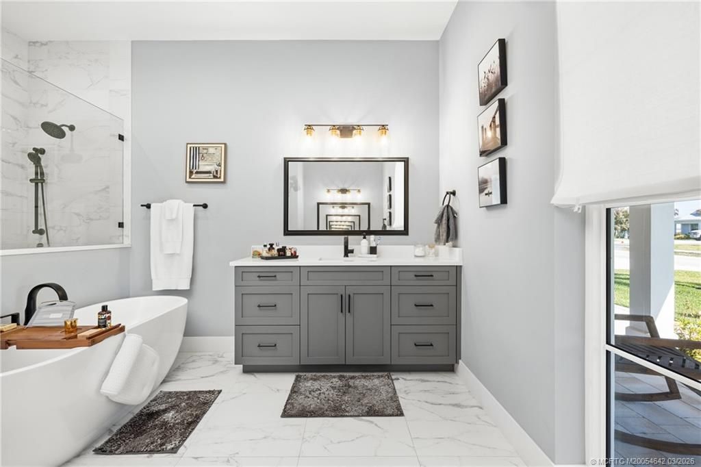 5169 SE Horseshoe Point Road, Stuart, FL 34997 Photo