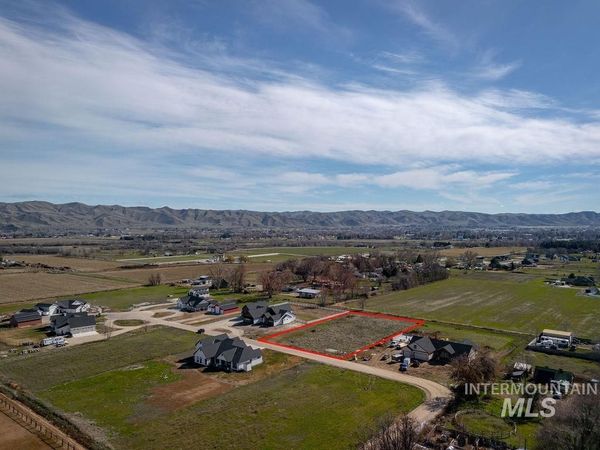 405 Skyview Lane, Emmett, ID 83617