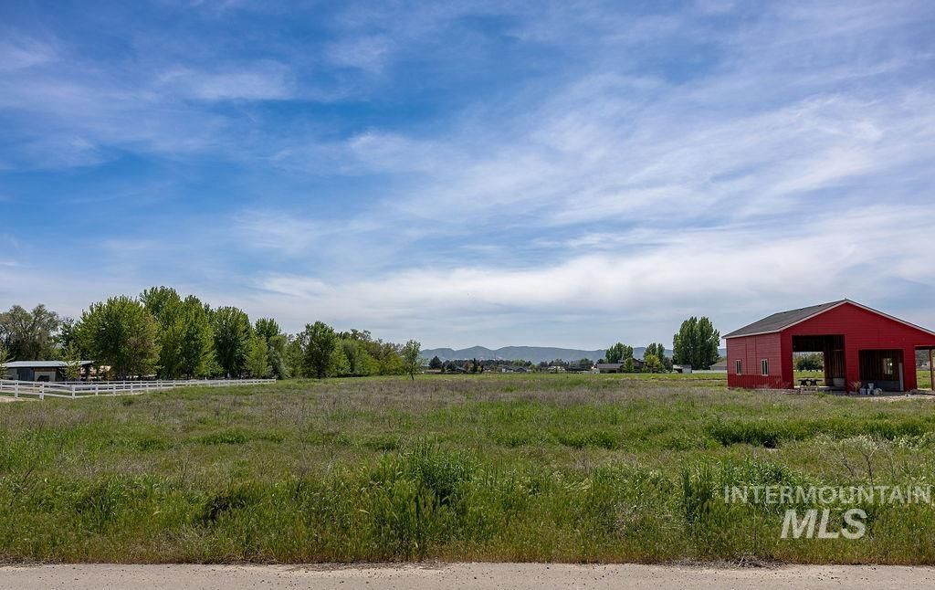 405 Skyview Lane, Emmett, ID 83617 Main Photo