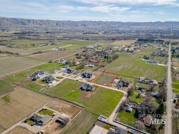 405 Skyview Lane, Emmett, ID 83617