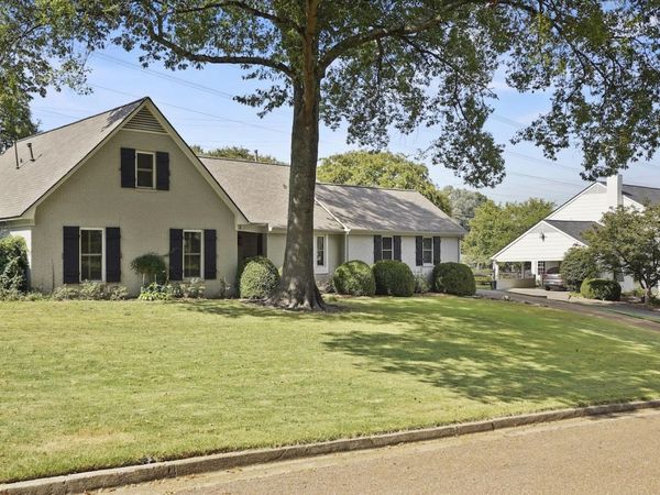 7080 WOODRIDGE LN, Germantown, TN 38138